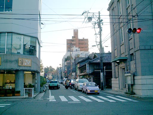 /guide/gazo512/gazo20011123/owaricho272.jpg 尾張町周辺 の写真(85) 2001年11月23日
