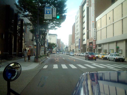 /guide/gazo512/gazo20020811/kohrinbo157.jpg 香林坊 の写真(85) 2002年08月11日