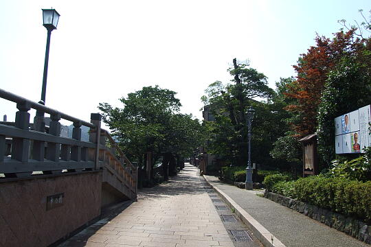 /guide/gazo540/gazo20090818/nakanohashiDSCF8131.JPG 中の橋 の写真(86) 2009年08月18日