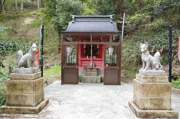 /guide/gazo600/gazo20130417/inari-jinjaDSC02231.JPG 湯涌稲荷神社 の写真(11) 2013年04月17日