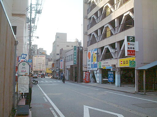 /loopbus/gazo512/gazo20030321/fzaim-fukuromachi-4660a.jpg 写真(88) /loopbus/gazo512/gazo20030321/fzaim-fukuromachi-4660a.jpg