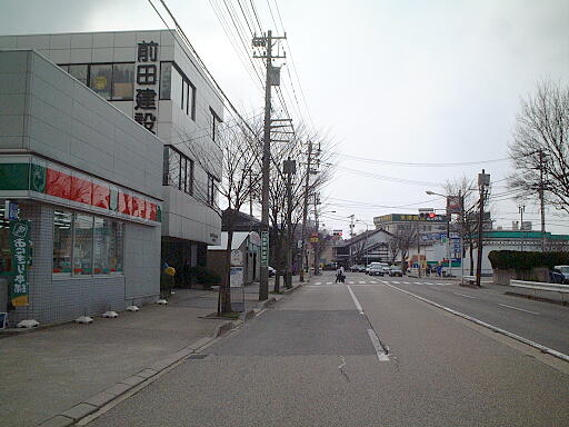 写真(80) /loopbus/gazo512/gazo20040313/fkono-kyomachi8117a.jpg
