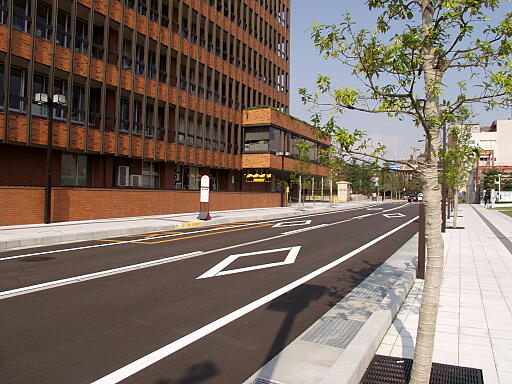 /loopbus/gazo512/gazo20041107/fkiku-shiyakusho-B071453c.jpg 写真(84) /loopbus/gazo512/gazo20041107/fkiku-shiyakusho-B071453c.jpg