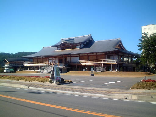 /pref-fukui/awara/g021117/rennyo-kinenkan034.jpg 蓮如上人記念館 の写真(91) 2002年11月17日