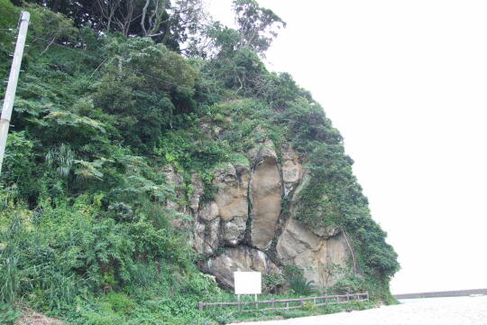 /pref-fukui/fukuikaigan/g070916/kaminoashiatoDSCF0325.JPG 神の足跡 の写真(84) 2007年09月16日