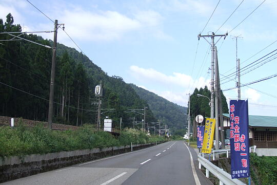/pref-fukui/haisen/g060923/haisen-bDSCF0470.JPG JR南今庄駅前 の写真(83) 2006年09月23日
