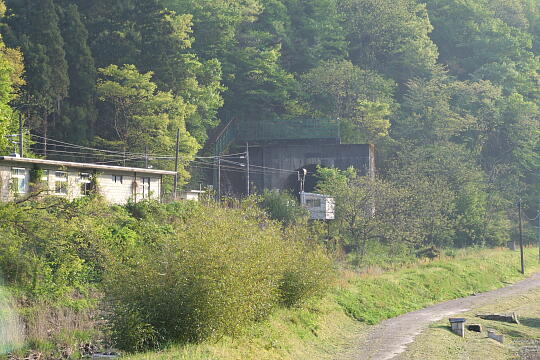 /pref-fukui/haisen/g070504/haisen-cDSCF6539.JPG 北陸トンネル入口 の写真(81) 2007年05月04日