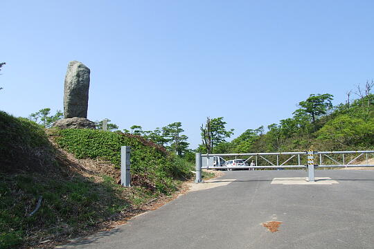 /pref-fukui/ikeda/g080518/kanmuri-gDSCF0284.JPG 林道冠山線 岐阜県側 の写真(86) 2008年05月18日