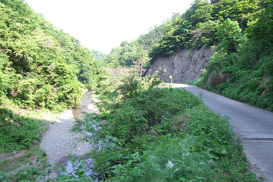 /pref-fukui/ikeda/g080518/kanmuri-iDSCF0132.JPG 林道冠山線 起点 の写真(87) 2008年05月18日