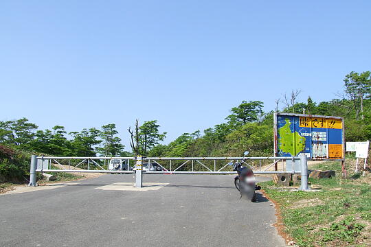 /pref-fukui/ikeda/g080518/kanmuri-tDSCF0223.JPG 林道冠山線 岐阜県側 の写真(87) 2008年05月18日