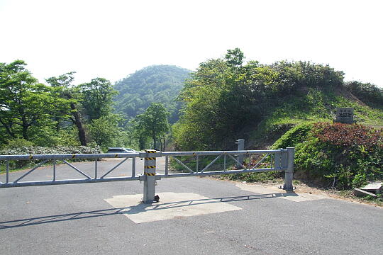 /pref-fukui/ikeda/g080518/kanmuri-tDSCF0230.JPG 林道冠山線 冠山峠 の写真(82) 2008年05月18日