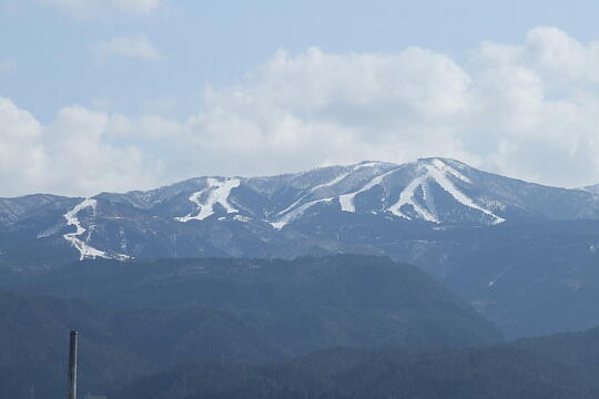 /pref-fukui/katsuyama/g070225/skijam-tDSCF4731.JPG 九頭竜湖岸から見たスキージャム勝山 の写真(81) 2007年02月25日
