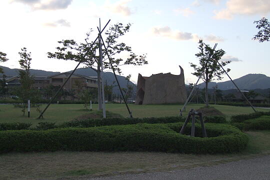 /pref-fukui/mikatagoko/g060923/jomon-parkDSCF1093.JPG 縄文ロマンパーク・縄文博物館 の写真(81) 2006年09月23日