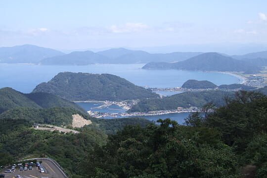 /pref-fukui/mikatagoko/g060923/sancho-eDSCF0751.JPG 山頂公園からの展望(東) の写真(83) 2006年09月23日
