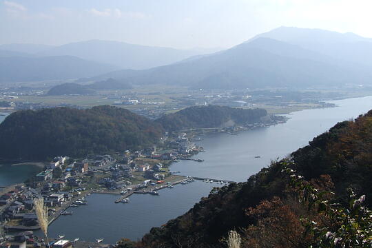 /pref-fukui/mikatagoko/g071125/miroku-hDSCF6284.JPG 岳山(3)早瀬方向の展望 の写真(85) 2007年11月25日