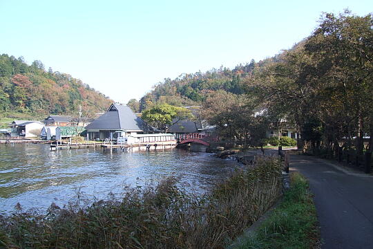 /pref-fukui/mikatagoko/g071125/yakatabuneDSCF6115.JPG 屋形船(虹岳島温泉) の写真(82) 2007年11月25日