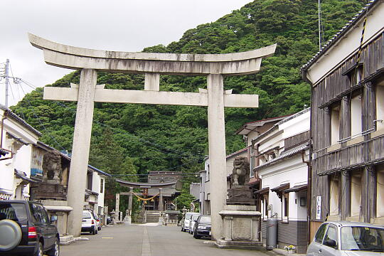 /pref-fukui/obama/g050605/hachiman-jinjaP6053913.JPG 小浜男山 八幡神社 の写真(83) 2005年06月05日