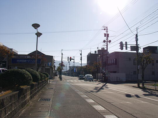/pref-fukui/ono/g051120/echizenono-ekimaePB205638.JPG JR越前大野駅前 の写真(82) 2005年11月20日