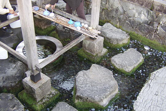/pref-fukui/ono/g051120/shozuPB205718.JPG 御清水 の写真(85) 2005年11月20日