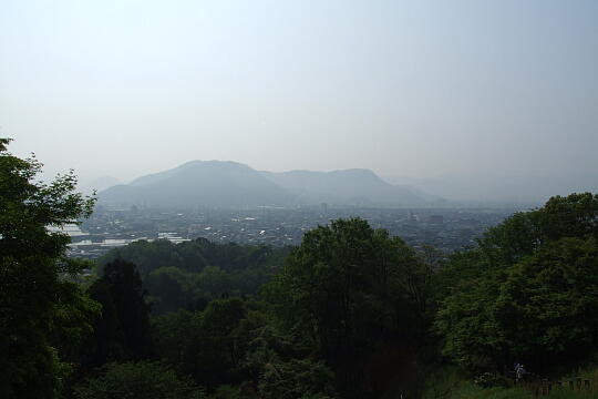 /pref-fukui/sabae/g070503/nishiyamakoen-tDSCF5724.JPG 西山公園 展望台(長泉寺山) の写真(83) 2007年05月03日