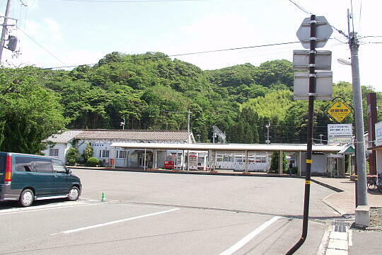 /pref-fukui/takahama/g050605/takahama-ekimaeP6053967.JPG 高浜駅前 の写真(81) 2005年06月05日