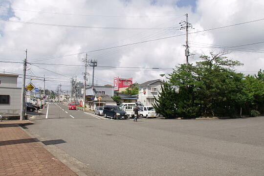 /pref-fukui/takahama/g050605/takahama-ekimaeP6054028.JPG 高浜駅前 の写真(85) 2005年06月05日
