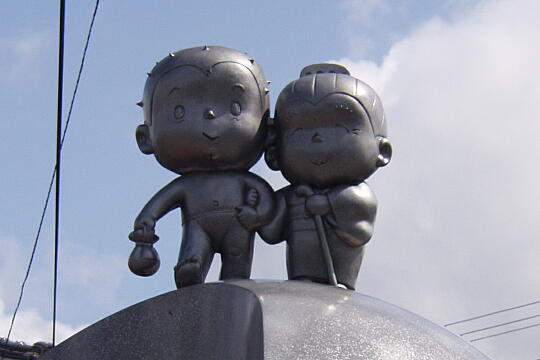 /pref-fukui/takahama/g050605/takahama-yakubaP6054018.JPG 高浜町役場 の写真(81) 2005年06月05日