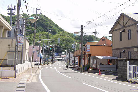 /pref-fukui/takahama/g050605/takahamaP6053973.JPG 高浜(高浜駅〜高浜港の通り) の写真(80) 2005年06月05日