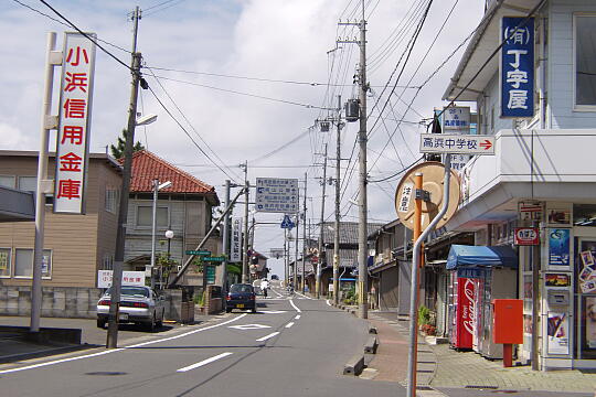 /pref-fukui/takahama/g050605/takahamaP6053974.JPG 高浜(高浜駅〜高浜港の通り) の写真(81) 2005年06月05日