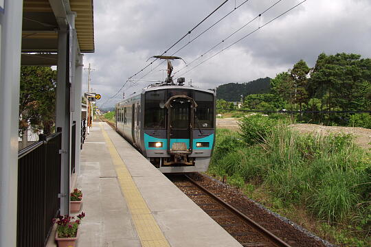 /pref-fukui/takahama/g050605/wada-stnP6054047.JPG 若狭和田駅 の写真(86) 2005年06月05日