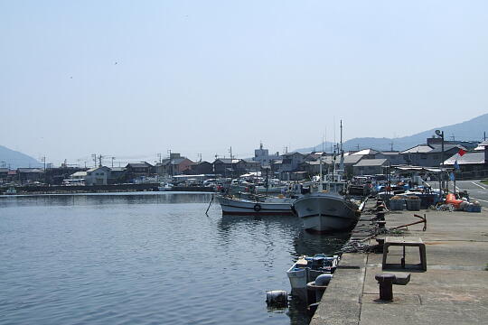 /pref-fukui/takahama/g070504/takahama-minatoDSCF6248.JPG 高浜漁港 の写真(80) 2007年05月04日