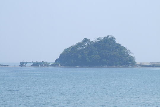 /pref-fukui/takahama/g070504/umitsuri-koenDSCF6238.JPG 若狭高浜海釣り公園 の写真(80) 2007年05月04日