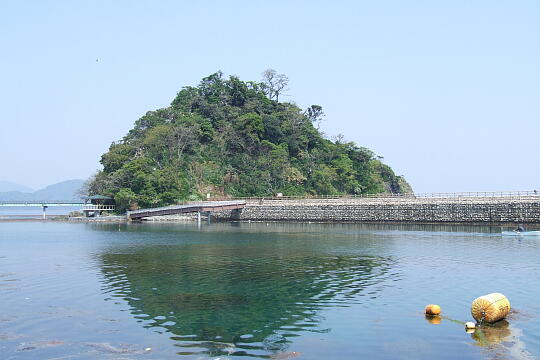 /pref-fukui/takahama/g070504/umitsuri-koenDSCF6240.JPG 若狭高浜海釣り公園 の写真(82) 2007年05月04日