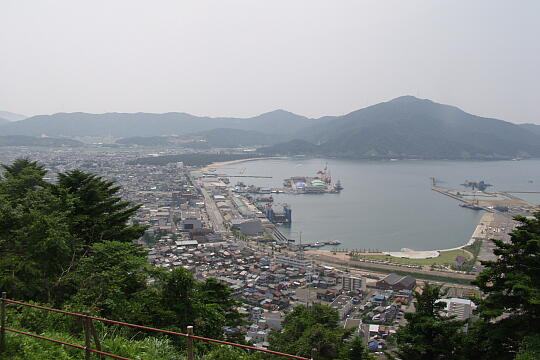 /pref-fukui/tsuruga/g060604/miharashidaiP6047267.JPG 天筒山頂 見晴台 の写真(83) 2006年06月04日