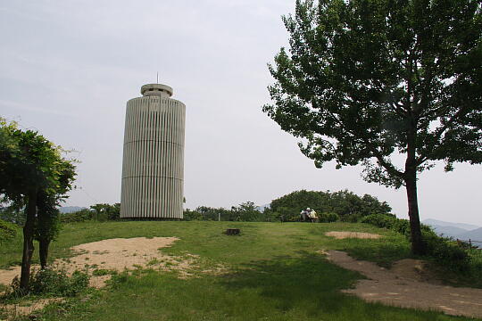 /pref-fukui/tsuruga/g060604/miharashidaiP6047272.JPG 天筒山頂 見晴台 の写真(84) 2006年06月04日