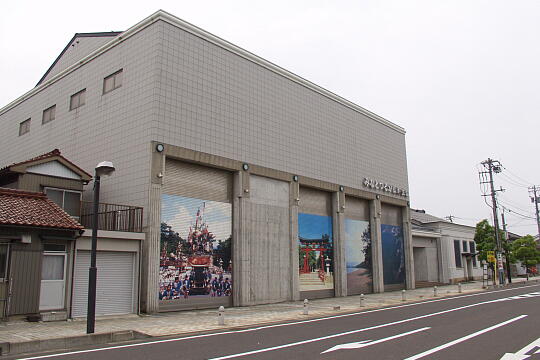 /pref-fukui/tsuruga/g060604/yama-kaikanP6047133.JPG みなとつるが山車会館 の写真(81) 2006年06月04日