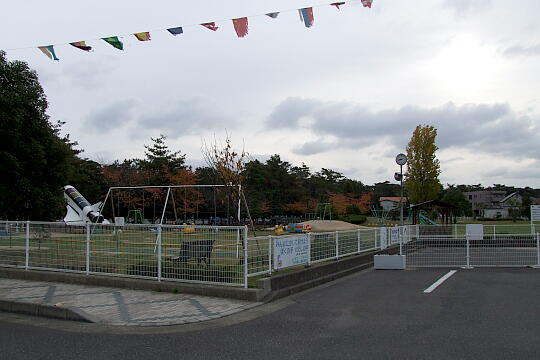 /pref-fukui/tsuruga/g061123/kodomonokuniDSCF4236.JPG 敦賀市こどもの国 の写真(84) 2006年11月23日