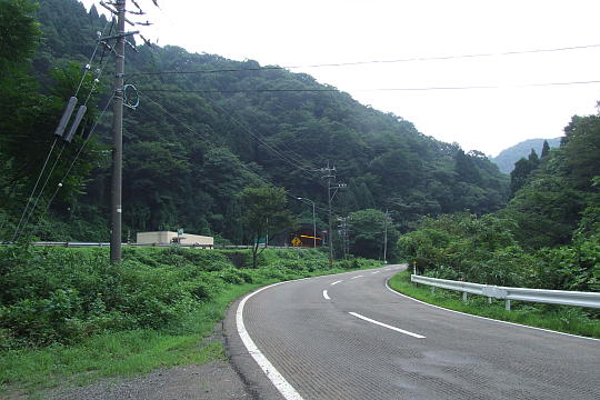 /pref-fukui/yanagase/g100815/yana-kotone-fDSCF6059.JPG 小刀根トンネル(西側入口) の写真(86) 2010年08月15日