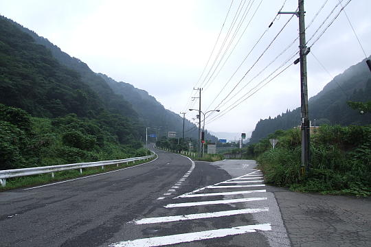 /pref-fukui/yanagase/g100815/yana-r365DSCF5728.JPG 国道365号線から分岐 の写真(82) 2010年08月15日