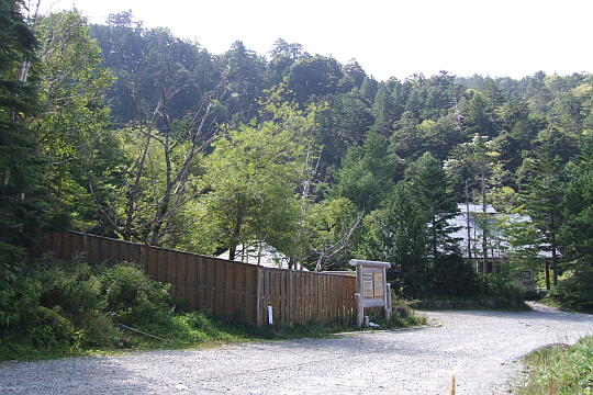 /pref-gifu/geroosaka/g070922/rotenburoDSCF1619.JPG 下呂市営露天風呂 の写真(82) 2007年09月22日