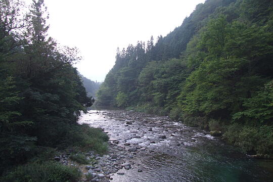 /pref-gifu/geroosaka/g070922/soure-hashiDSCF1355.JPG そうれ橋・小坂サイクリングロード の写真(82) 2007年09月22日