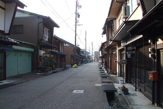/pref-gifu/gujo/g061104/shokuninDSCF3774.JPG 職人町 の写真(81) 2006年11月04日