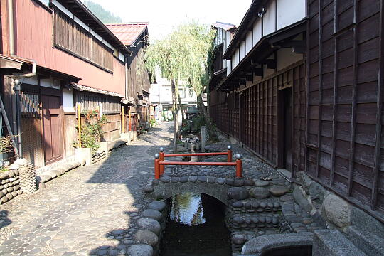 /pref-gifu/gujo/g061104/yanaka-mizunokomichiDSCF3891.JPG やなか水の小径 の写真(82) 2006年11月04日