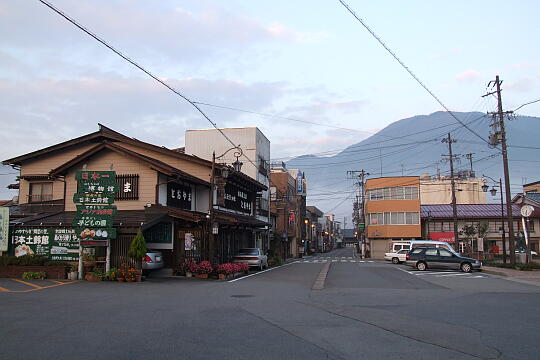 /pref-gifu/gujokogai/g061104/shirotori-stnDSCF3519.JPG 長良川鉄道 美濃白鳥駅 の写真(82) 2006年11月04日