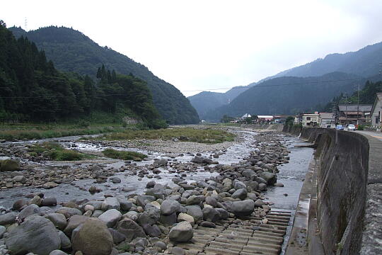 /pref-gifu/gujokogai/g071007/hokuno-ekimaeDSCF4959.JPG 長良川鉄道 北濃駅前 の写真(82) 2007年10月07日