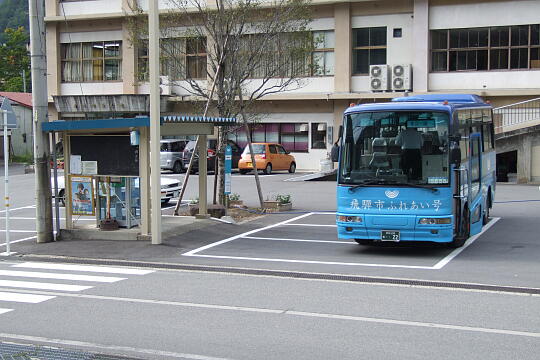 /pref-gifu/hidakogai/g070923/sakakami-ekimaeDSCF3103.JPG 坂上駅前 の写真(85) 2007年09月23日