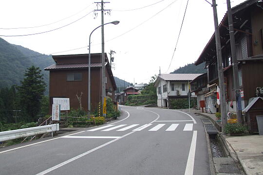 /pref-gifu/hidakogai/g070923/sugihara-ekimaeDSCF3166.JPG 杉原駅前 の写真(81) 2007年09月23日