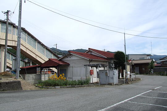 /pref-gifu/hidakogai/g081012/hidahosoe-ekimaeDSCF3516.JPG 飛騨細江駅前 の写真(85) 2008年10月12日