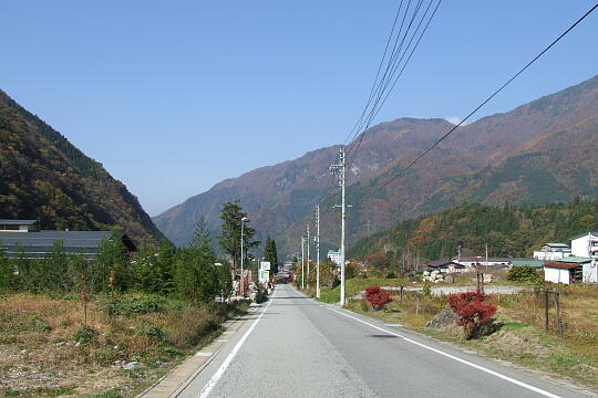 /pref-gifu/okuhida/g061103/shinhirayu-tDSCF3149.JPG ヘルシーランド奥飛騨・たるまの湯 の写真(82) 2006年11月03日