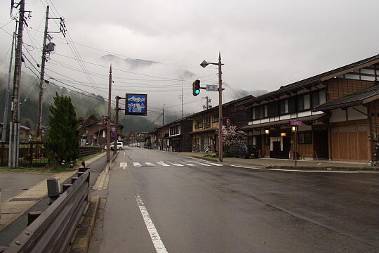 /pref-gifu/shirakawa/g050429/hagimachi-kosatenP4292765.JPG 萩町交差点 の写真(83) 2005年04月29日
